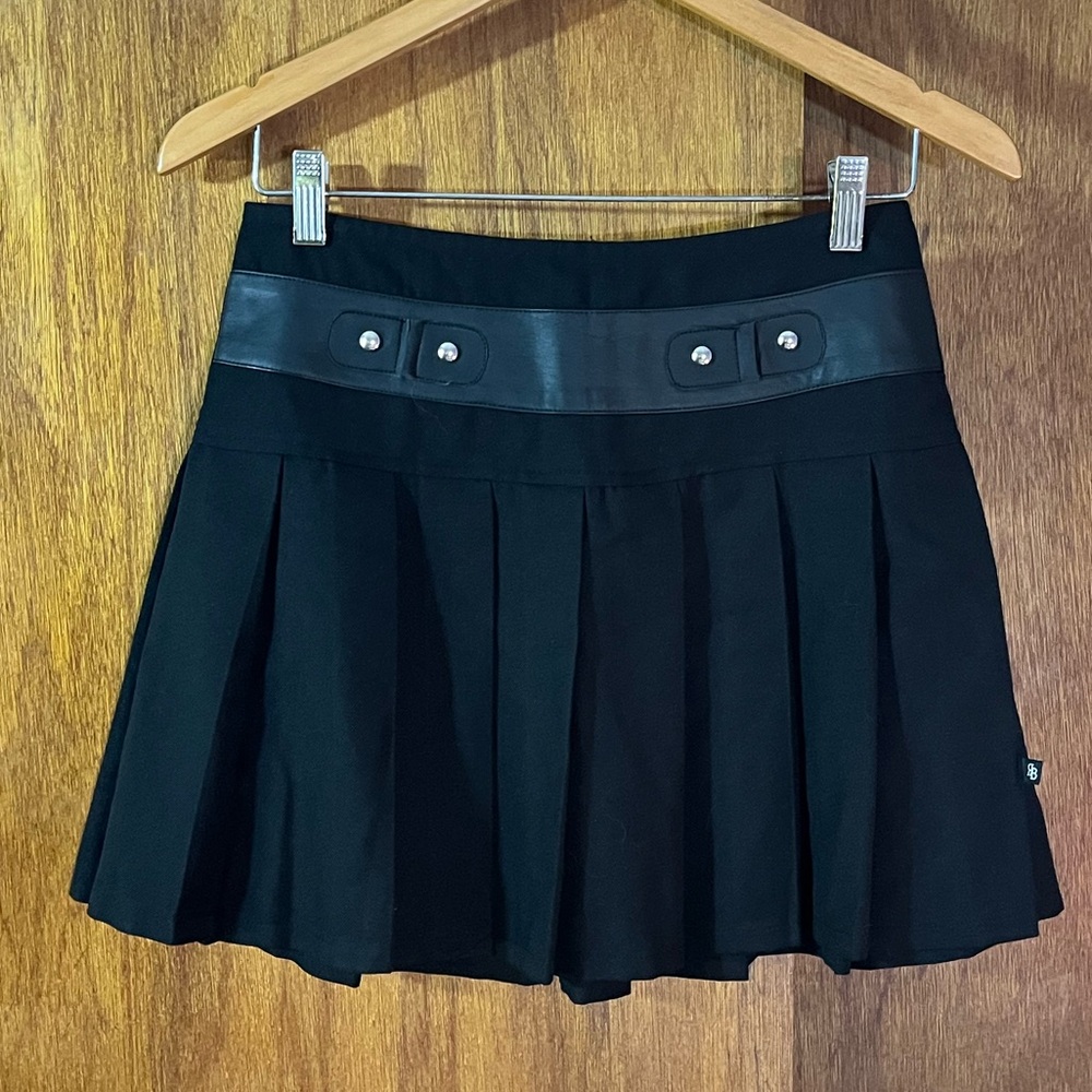 ROYAL BONES Black Pleated Miniskirt Sz S